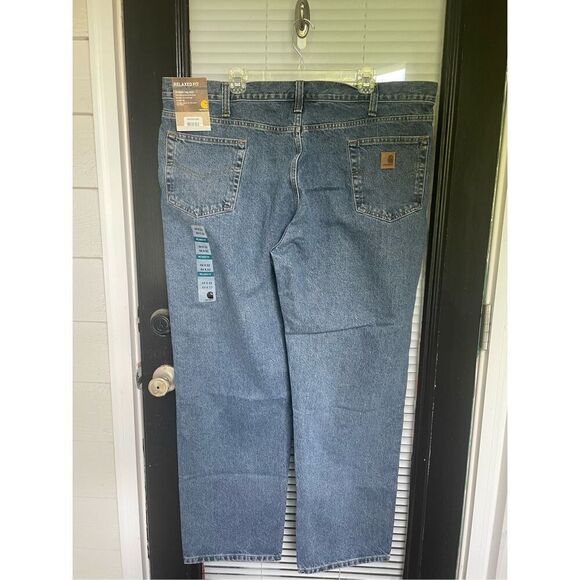NWT Carhartt Men’s Straight Leg Relaxed Fit Jeans 44x32 - Picture 13 of 14